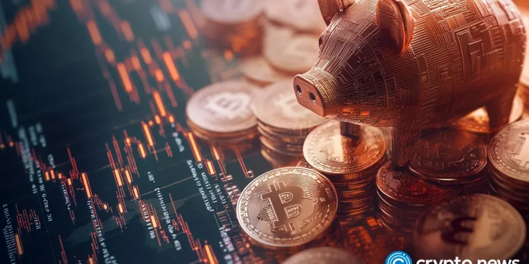 Bitcoin wallets with over 0.1 BTC decline for 1st time in 2 years