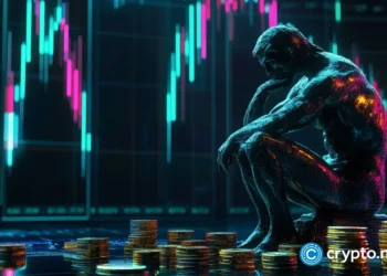 Crypto downturn hits household budgets, survey finds