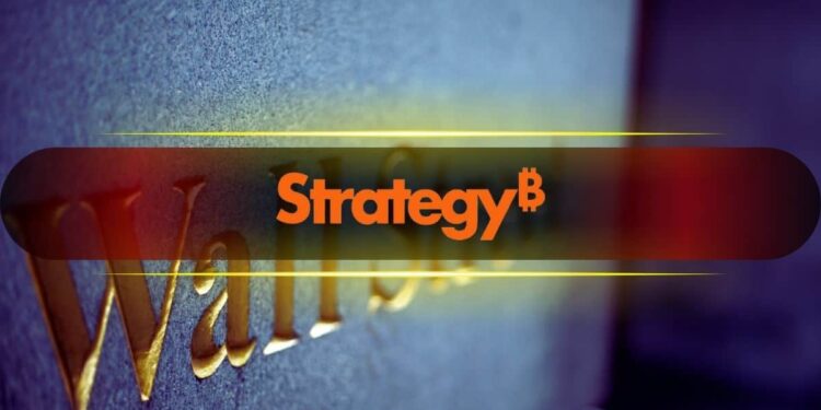 New Year Trends: Solana Whale Activity Signals Potential Rally While MSTR Faces Scrutiny