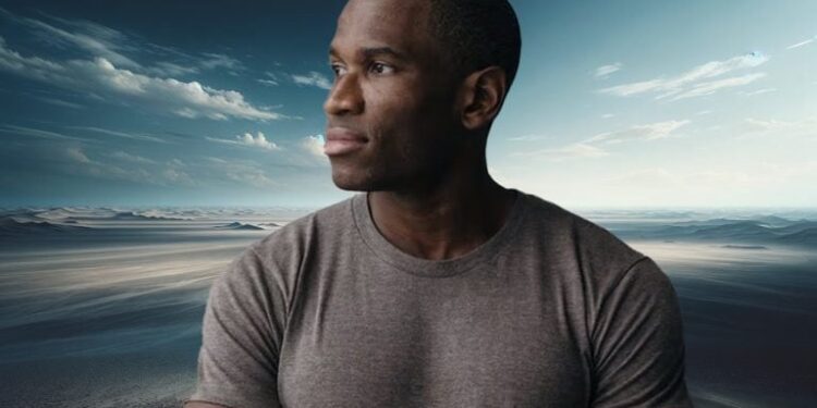 Arthur Hayes Bets $2.2 Million on SYN, Backing Hypercall to Challenge Deribit