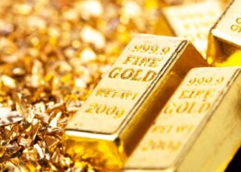 Robert Kiyosaki Calls Gold Price Drop ‘Great News,’ Plans to Buy More