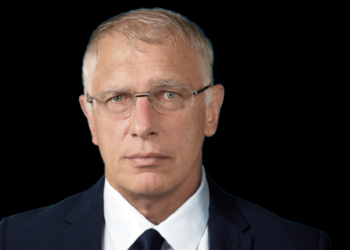 $40 Trillion Debt Warning: Doug Casey Sees Greater Depression Risk for US Economy