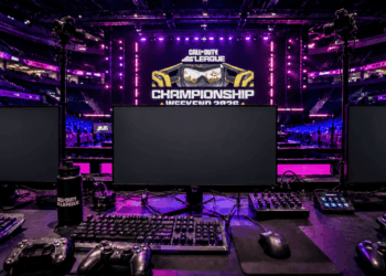 8 Teams Chase an $800,000 Top Prize as CDL Championship Opens in Las Vegas
