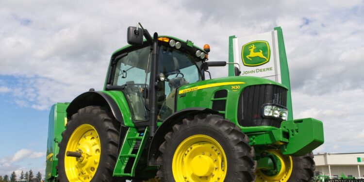 The FTC Settlement With John Deere Is a Huge Win for the Right-to-Repair Movement