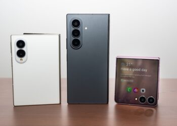 Which New Samsung Foldable Phone Should You Buy? Fold8 Ultra, Fold8, or Flip8?
