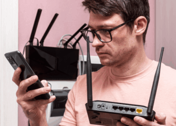 An Easy-to-Miss Radio Traffic Jam Is Behind Many Home WiFi Slowdowns