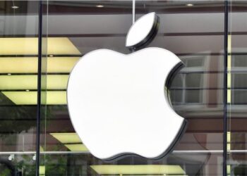 A Fake Crypto Wallet Reached Apple’s App Store — Three Users Say It Cost Them $1.8 Million