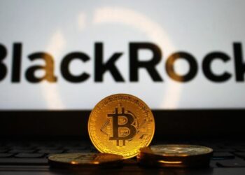 Blackrock’s IBIT Sees $773 Million Weekly Exit as Bitcoin ETFs Lose $527 Million
