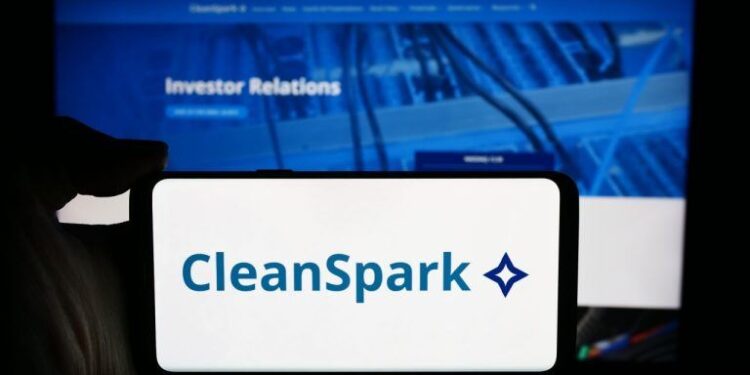 Bitcoin Miner Cleanspark Adds 454 BTC at $64K While Others Sell Into the Bear Market