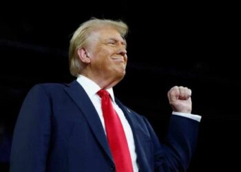 Trump’s $1.4B Crypto Income Draws Scrutiny as Senate Weighs CLARITY Act