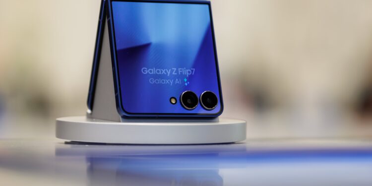 Galaxy Z Flip 8 rumors: Release date, colors, specs, and more