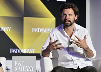 Hinge founders AI matchmaker coming later this year