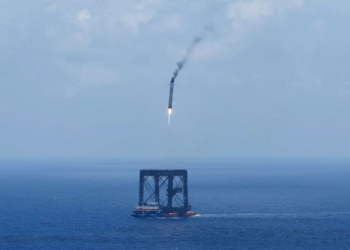 Watch China catch its first rocket booster — in a net