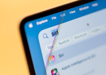 macOS 27 Beta has a secret Siri AI interface. How to try it.