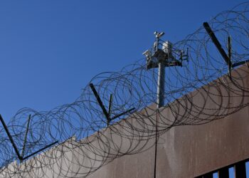 Trump administration to spend $1 billion on new border surveillance system