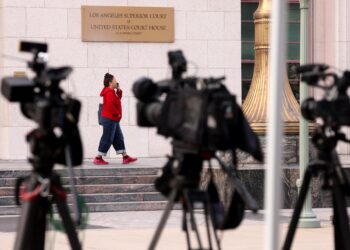 Meta avoids another trial over social media harms as teen plaintiff drops lawsuit