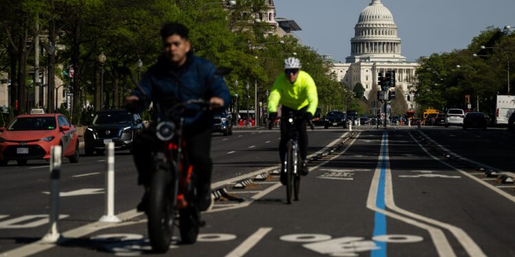 The federal government is erasing bike lanes — from its websites
