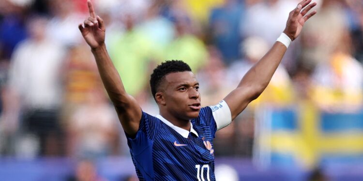 How to watch Paraguay vs. France online for free