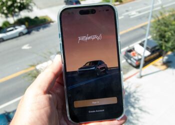 Teslas Robotaxi service alternative is now active in part of Miami