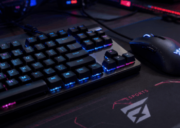 League of Legends Draws 1.4 Million EWC Viewers as Dplus Kia Storms Through Paris