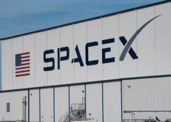 Musk’s SpaceX Delays Starship’s 13th Flight to Friday as Company Stock Trades at Just $118