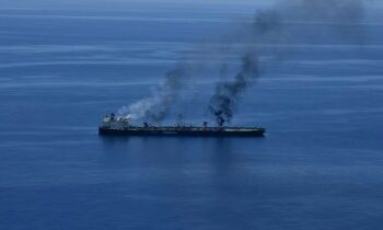 Iran-aligned groups target Red Sea shipping, escalating US-Iran tensions