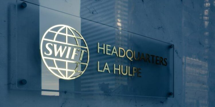 Swift Launches a Blockchain Ledger to Bring 24/7 Cross-Border Payments to the Global Banking System
