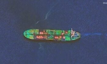 Tankers traverse Red Sea despite Houthi blockade amid ongoing crisis