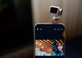 Honor’s Robot Phone Has a Gimbal-Powered Camera for Vloggers