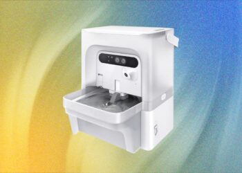 The Best Cat Water Fountains of 2026: Petlibro, Petkit, Oneisall