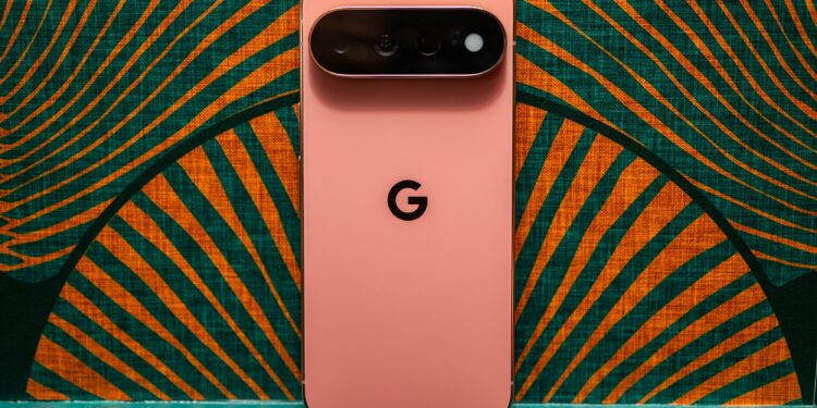 Google Pixel 11 Pro and Pixel 11 Pro XL Review: Smart Software, Small Upgrade