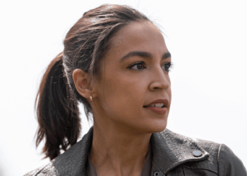 AOC Blasts Past Newsom as 2028 Prediction Market Bets Pile Up
