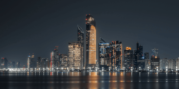 Coinbase Builds Abu Dhabi Hub to Put Global Stocks Onchain