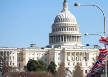 CLARITY Act Leaves 5 Loopholes, From Pensions to Trump’s $1.4B Crypto