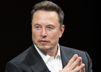 Elon Musk Denies Tesla China Sale Report Tied to SpaceX Merger