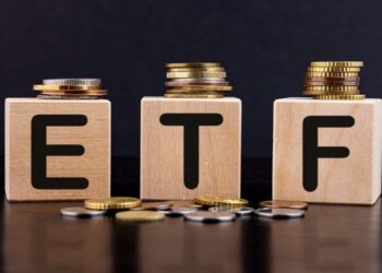 Fidelity, ARK Lead $131M Bitcoin Outflow as Ether, XRP ETFs Gain