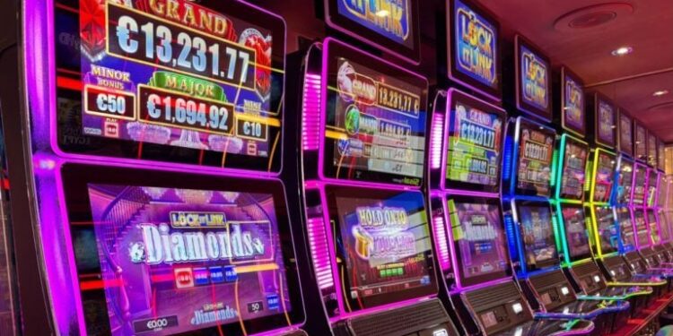 New Jersey Player Turns $2 Spin Into Record $2.95M Online Jackpot