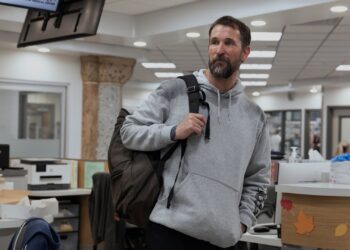 Dr. Robby returns from sabbatical in stressful The Pitt Season 3 teaser