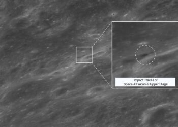 One lucky orbiter caught the SpaceX rocket crash site on moon
