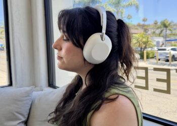 I found 1 major reason to shell out $650 for the Sony 1000X the Collexion headphones