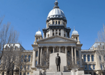 Illinois’ 0.2% Crypto Tax Sparks a Full-Blown Courtroom War