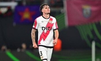 Chelsea signs Spanish left back Pep Chavarria from Rayo Vallecano