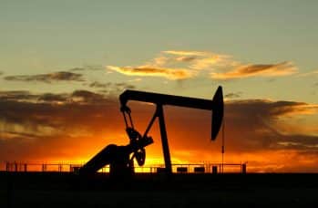 Big oil companies report record profits amid high oil prices