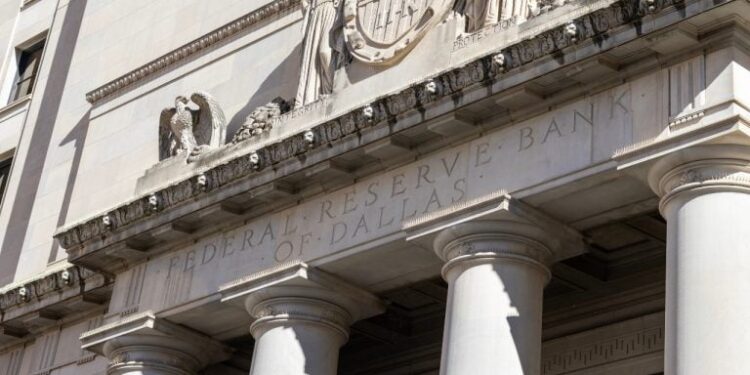 Tokenization Threatens Deposit Stability, Dallas Fed Researchers Warn