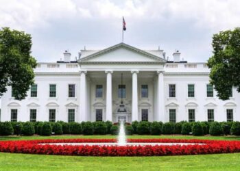 Senate Has 4 Days to Advance CLARITY Act as White House Weighs Deal