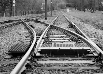 Why BIP-110 Failed: Flawed Soft Fork Design or Miner Capture?