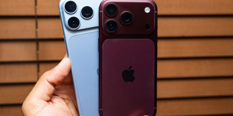 Apple iPhone 18 Pro and iPhone 18 Pro Max Review: For Camera Fiends