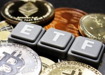Grayscale and A16z Fight Jane Street and Schwab Over Crypto ETF Speed