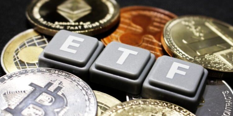 Grayscale and A16z Fight Jane Street and Schwab Over Crypto ETF Speed