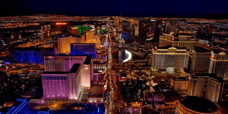 Casino Lobby Blames Prediction Markets for First Flat NFL Betting Season